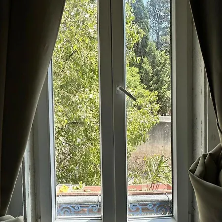 Privatunterkunft Cost - Double Single Bed With Share Bathroom Lissabon