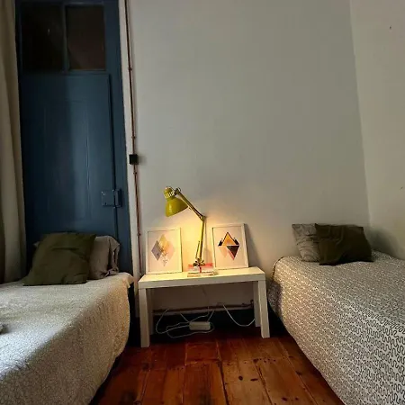 Cost - Double Single Bed With Share Bathroom בית אירוח *
